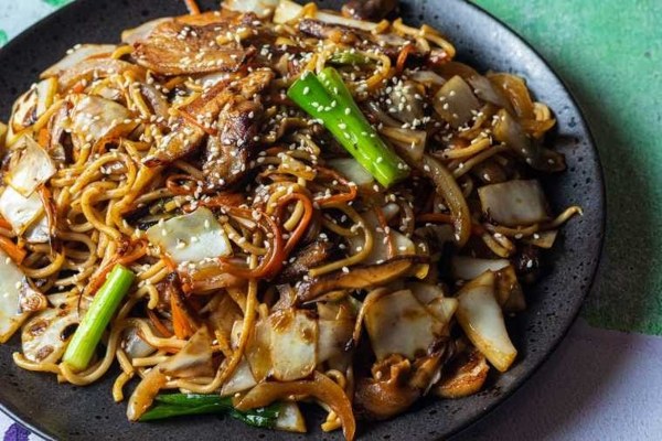 Pork Karaage Yakisoba