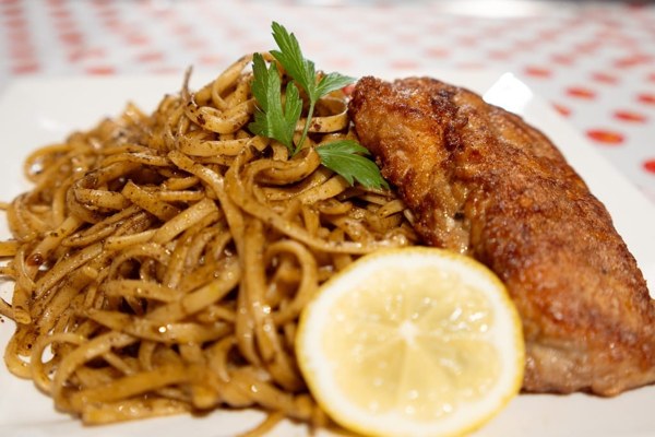 Catfish & Frisco Garlic Noodles